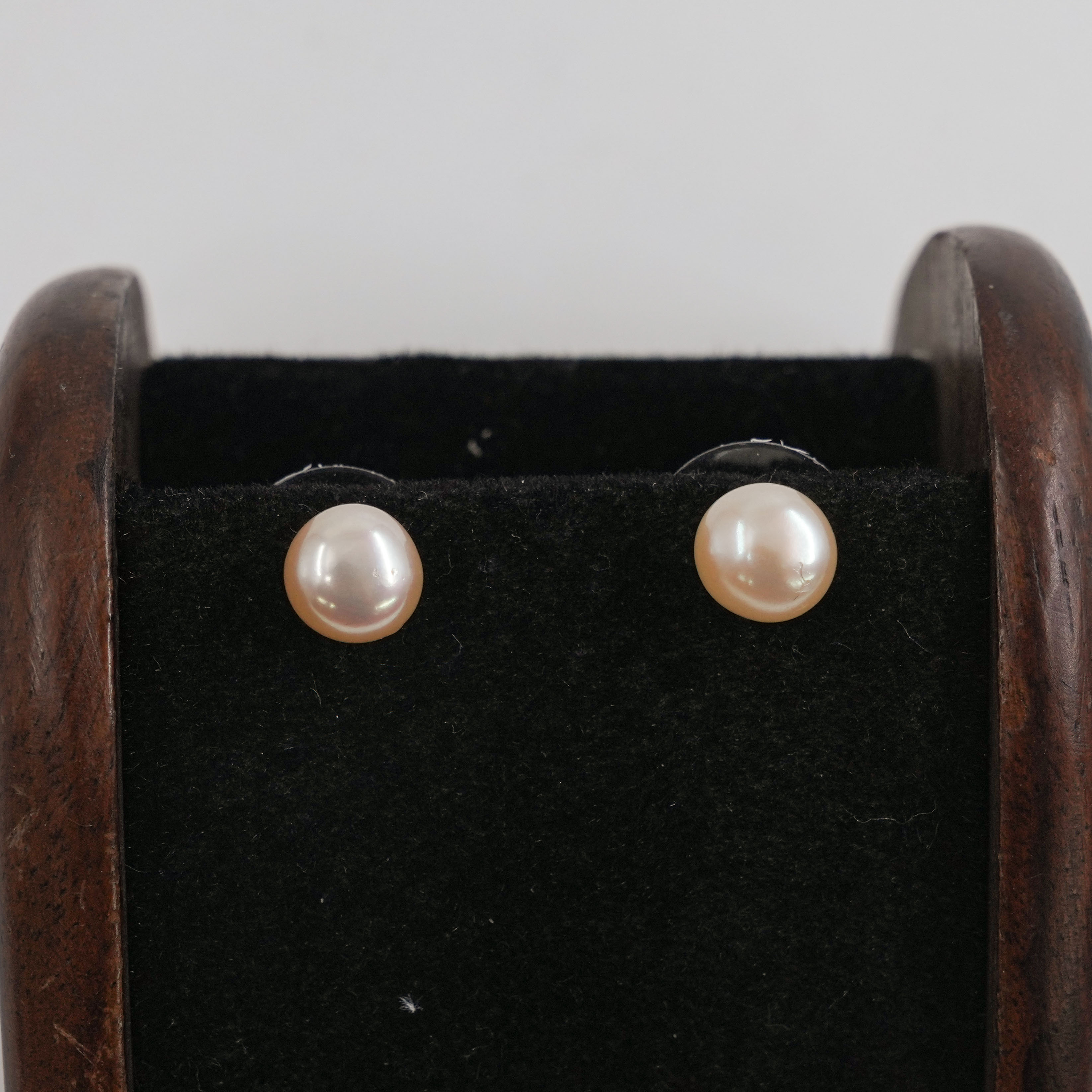 The Pearl Atelier by Kabra Pearls - Small Pearl Studs